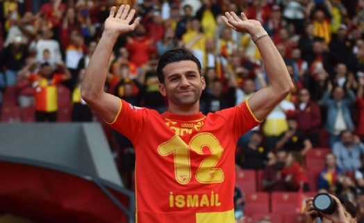 Göztepe'de İsmail Köybaşı'ndan futbola veda
