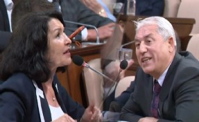 İBB Meclisi'nde gerginlik: Kılıçdaroğlu'na atıf yapan AK Partili Gökkuş'a CHP'li İnanlı'dan yanıt