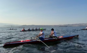İzmir Marina’da su sporları heyecanı başladı