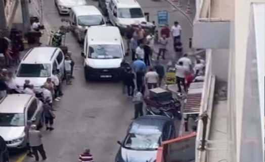 İzmir'de işletmeye güpegündüz pompalı saldırı! 2 şüpheli yakalandı