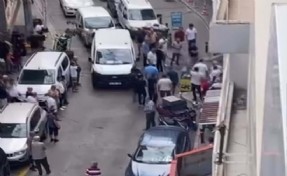 İzmir'de işletmeye güpegündüz pompalı saldırı! 2 şüpheli yakalandı