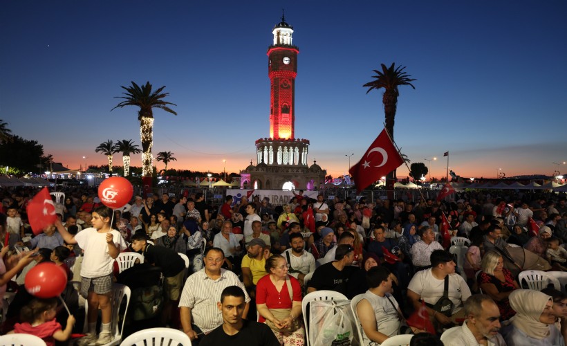İzmir’de ‘15 Temmuz’ anma etkinliği