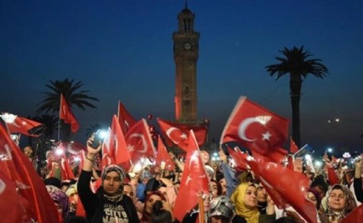 İzmir’de 15 Temmuz anması: Etkinlikler gece boyunca sürecek