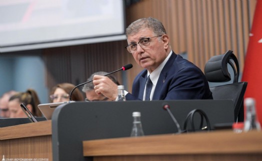 İzmirli 'Cemil Tugay AK Parti'ye geçecek' iddiasına ne dedi?
