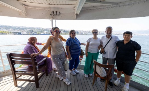 İzmirliler Körfez’de nefes aldı