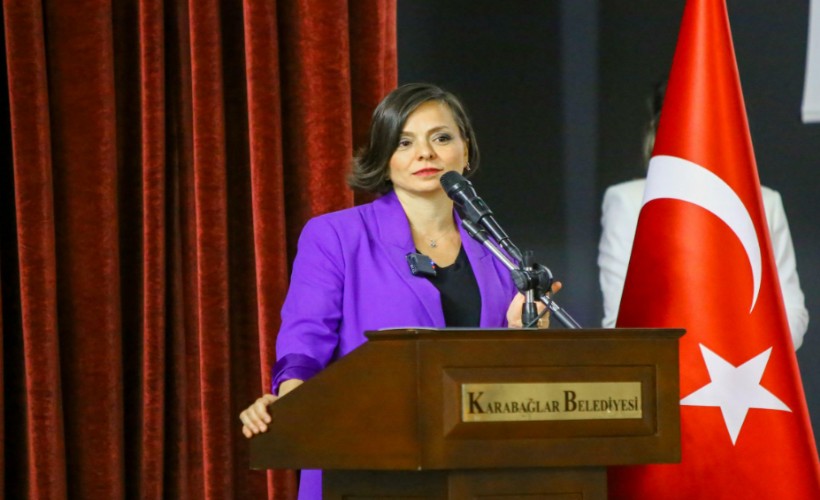 Karabağlar Belediye Başkanı Helil Kınay, CHP'den istifa ettiğini açıkladı