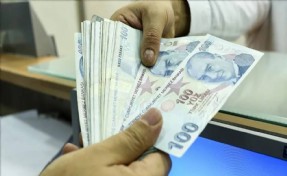 Komisyona sevk edildi: Emeklilere seyyanen zam için kanun teklifi