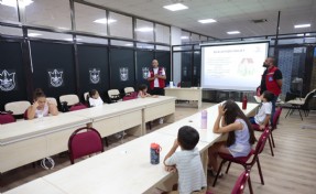 Konaklı çocuklara Afet Farkındalık Atölyesi