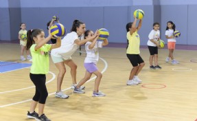 Konak’ta yaz sporla güzelleşiyor