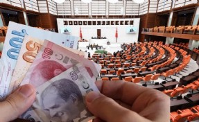 Meclis’e sunuldu: Emeklilere seyyanen zam teklifi