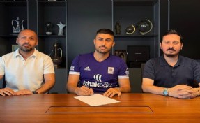 Menemen FK'da Hakan Özkan Gebzespor'a gitti