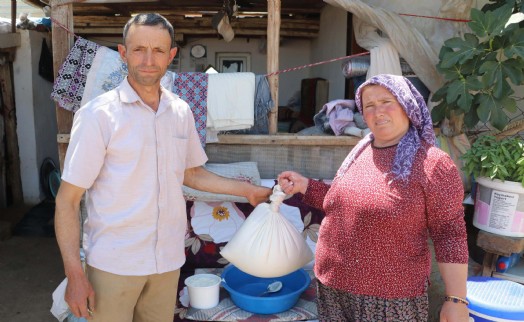 NATO liderlerine ikram edilen Denizli'nin yanık kokulu koyun yoğurdu merak konusu oldu