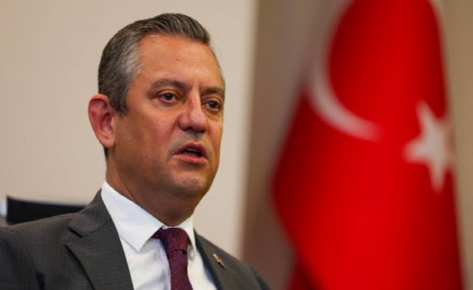 Özel’in kurmayları, yeni parti senaryoları için ‘güçlü bir başlangıç’ anlatıyor