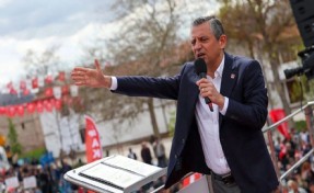 Özgür Özel: 'CHP'li belediyeler saldırılara rağmen hizmet üretiyor'