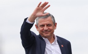 Özgür Özel'den CHP'ye veda! Yeni partisini resmen ilan etti