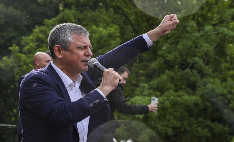 Özgür Özel yeni partinin detaylarını açıkladı!