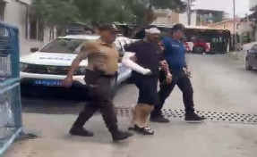 Polisi görünce 4 metre yükseklikten atladı!
