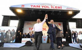 Rıza Akpolat: 'Özgür Özel yeni bir yol açmıştır. Bu yolda yürüyen tüm dostlara selam olsun'