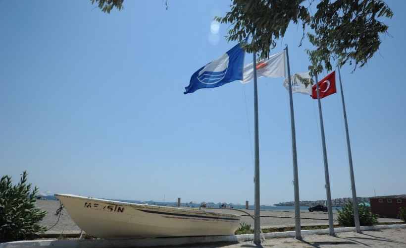 Seferihisar temiz kıyılarıyla yine listede: 10 plajda Mavi Bayrak onayını korudu