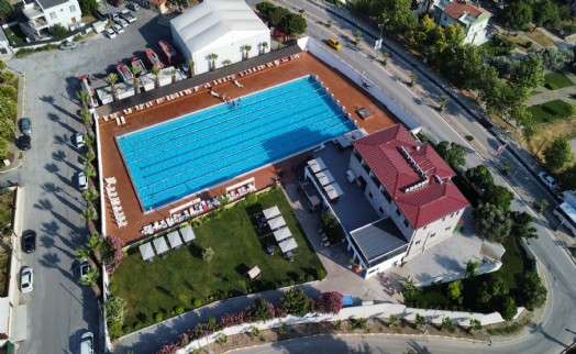 TSYD Urla Havuzu'nda yüzme kursları başlıyor