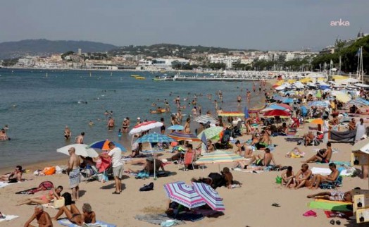 TÜİK: Turizm geliri ikinci çeyrekte yüzde 2,6 azaldı