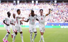 Tarihi maçı İngiltere kazandı: 6-4