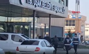 Uşak Belediyesi'nde 'Belediyeden maaş, özel şirkette mesai' soruşturması