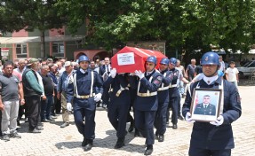 Uzman çavuş izinde kalbine yenildi