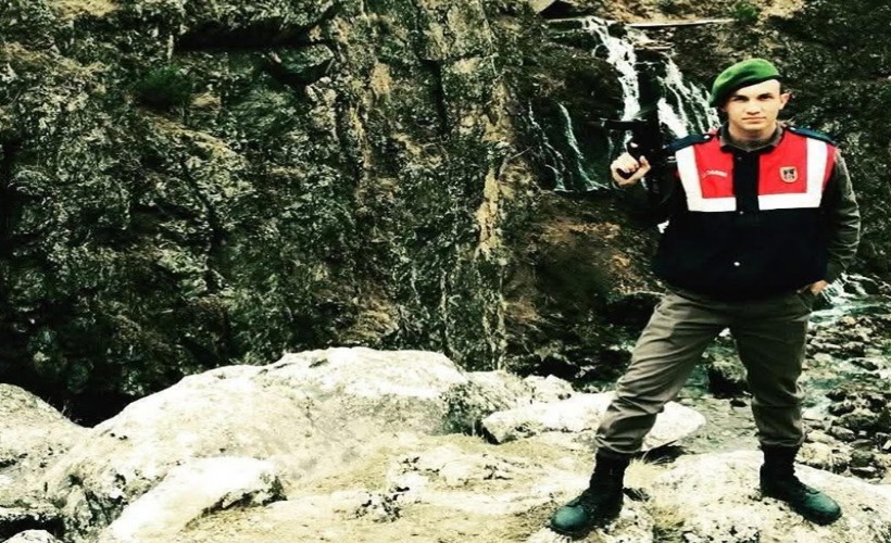 Uzman çavuş kazada hayatına kaybetti