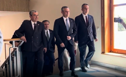 YENİ Parti kapalı grup toplantısı... Özgür Özel: 'YENİ Parti milletimizin ihtiyacıydı'