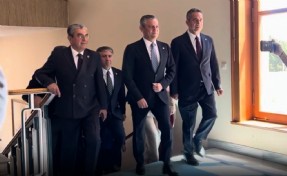 YENİ Parti kapalı grup toplantısı... Özgür Özel: 'YENİ Parti milletimizin ihtiyacıydı'