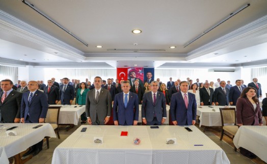 Yeni Parti'nin programı yayımlandı: Altı Ok ve parlamenter sisteme dönüş vurgusu