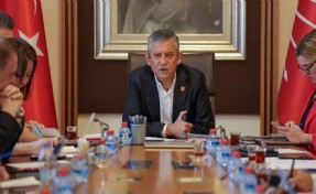 Yeni parti için kritik hafta: Özgür Özel kurmaylarını topluyor
