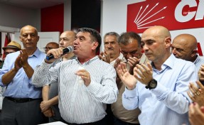 Zonguldak Belediye Başkanı Erdem ve 16 meclis üyesi CHP'den istifa ederek YENİ Parti'ye katıldı