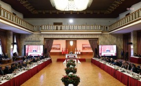 'Çerçeve yasa' teklifine 242 isimden tepki: 'Türk milleti 'hayır' diyor'