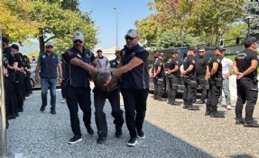 'Cumhurbaşkanına suikast timi' zanlısı adliyeye sevk edildi