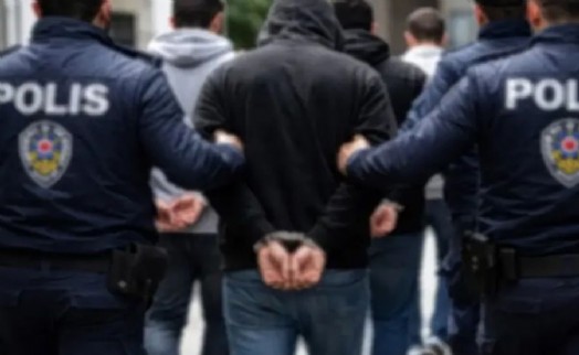 'Dalton' ve 'Baygaralar' suç örgütü şüphelisi 7 kişi tutuklandı