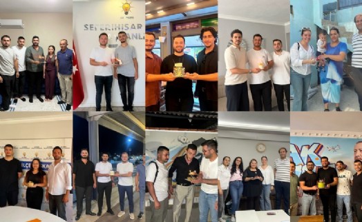 AK Parti İzmir Gençlik Kolları’ndan 25'inci yıla özel kutlama