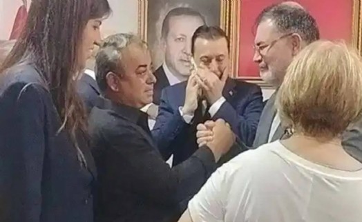 AK Parti'ye tebrik ziyaretinde bulunmuştu: CHP’li meclis üyesine 'kesin ihraç' hamlesi!