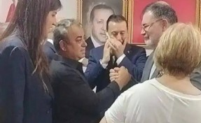 AK Parti'ye tebrik ziyaretinde bulunmuştu: CHP’li meclis üyesine 'kesin ihraç' hamlesi!