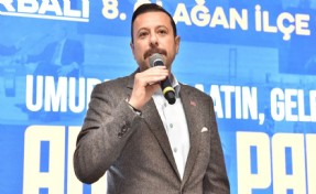 AK Partili Kaya'dan Bağımsız Tugay'a sert çıkış: Yürüyen merdivenler emekliye mi ayrıldı?