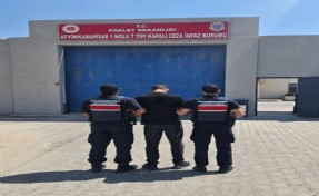 Afyonkarahisar'da jandarma aranan 24 kişiyi yakaladı
