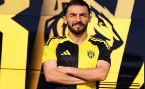 Aliağa FK'da Hamza imzayı attı
