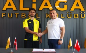 Aliağa FK'da transfer sürüyor