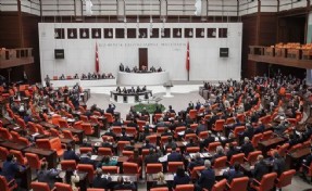Ankara kulislerini hareketlendiren iddia: İki vekilin adresi değişiyor