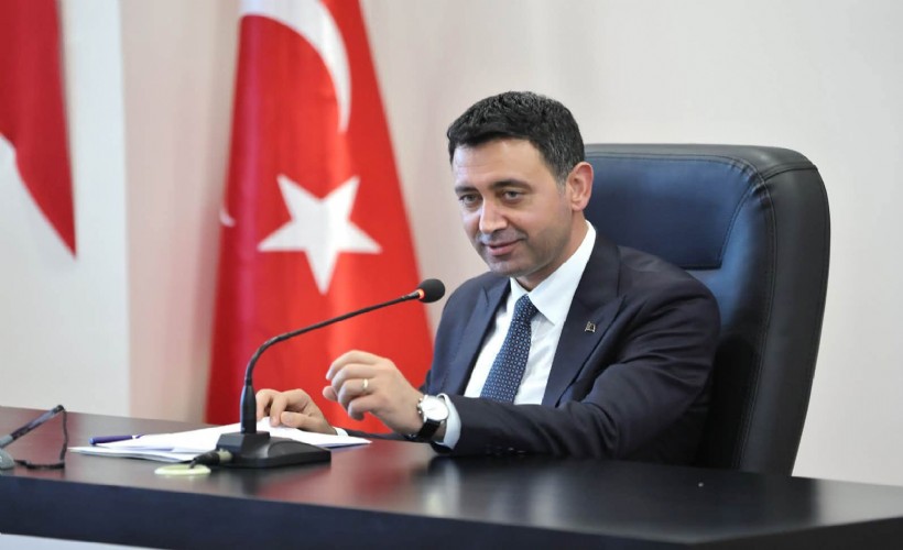 Bayraklı Meclisi’nde elektrikli araç ve kreş kararları: Kentsel dönüşümde harç tartışması