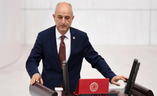 Bilici'nin istifası sonrası düşen Yeni Yol Grubu'nun imdadına yetişti: Ali Fazıl Kasap CHP'den istifa etti