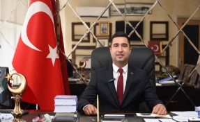 Bir belediye başkanı daha YENİ Parti'ye geçti