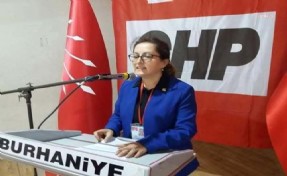 Burhaniye'de CHP'li belediye meclis üyeleri partilerinden istifa etti