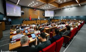 Büyükşehir Meclisi’nde Çiğli'deki akaryakıt istasyonu planı gündemde: CHP ile AK Parti aynı oyu verdi!
